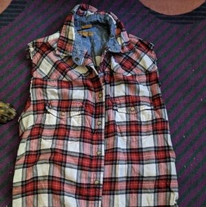 Sleeveless Western Pearl Snap Flannel